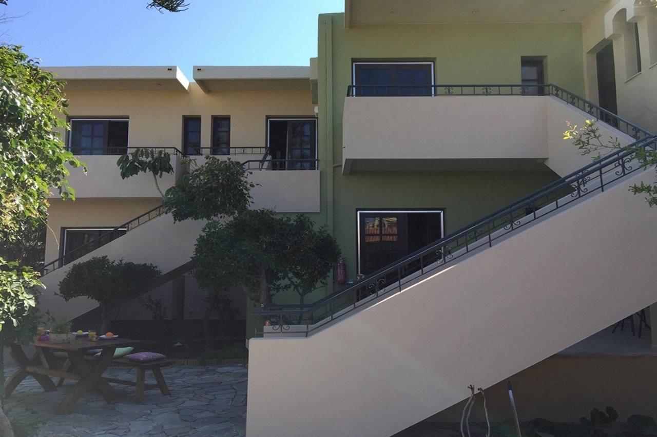 Evangelos Apartments Platanés Exteriör bild